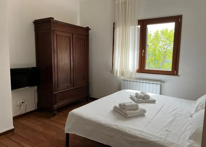 Nel Borgo Di *